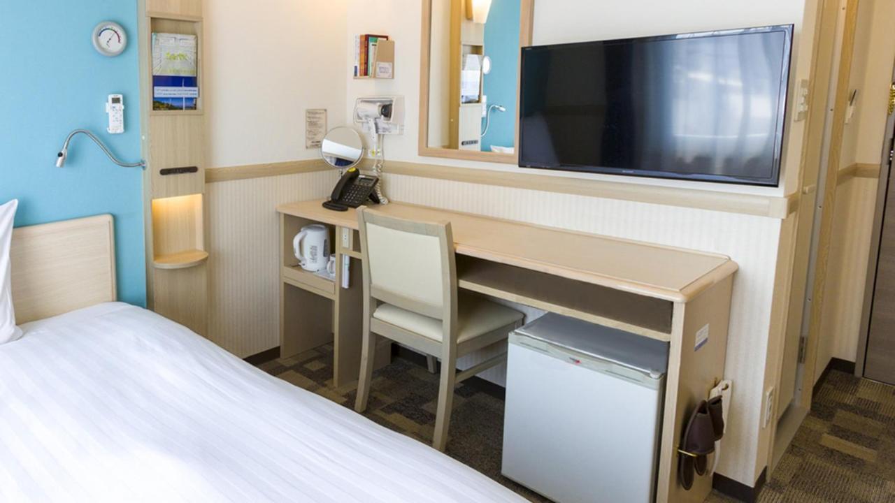 Toyoko Inn Tokyo Keihin Tohoku Sen Oji Eki Kita Guchi Kültér fotó