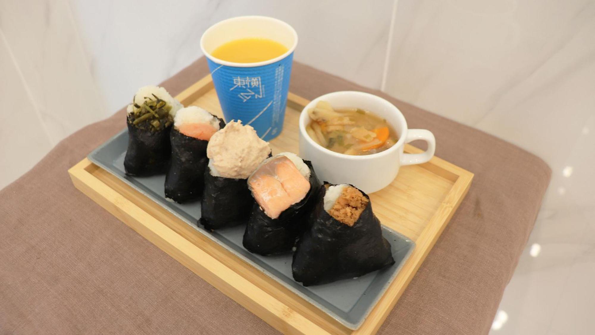 Toyoko Inn Tokyo Keihin Tohoku Sen Oji Eki Kita Guchi Kültér fotó